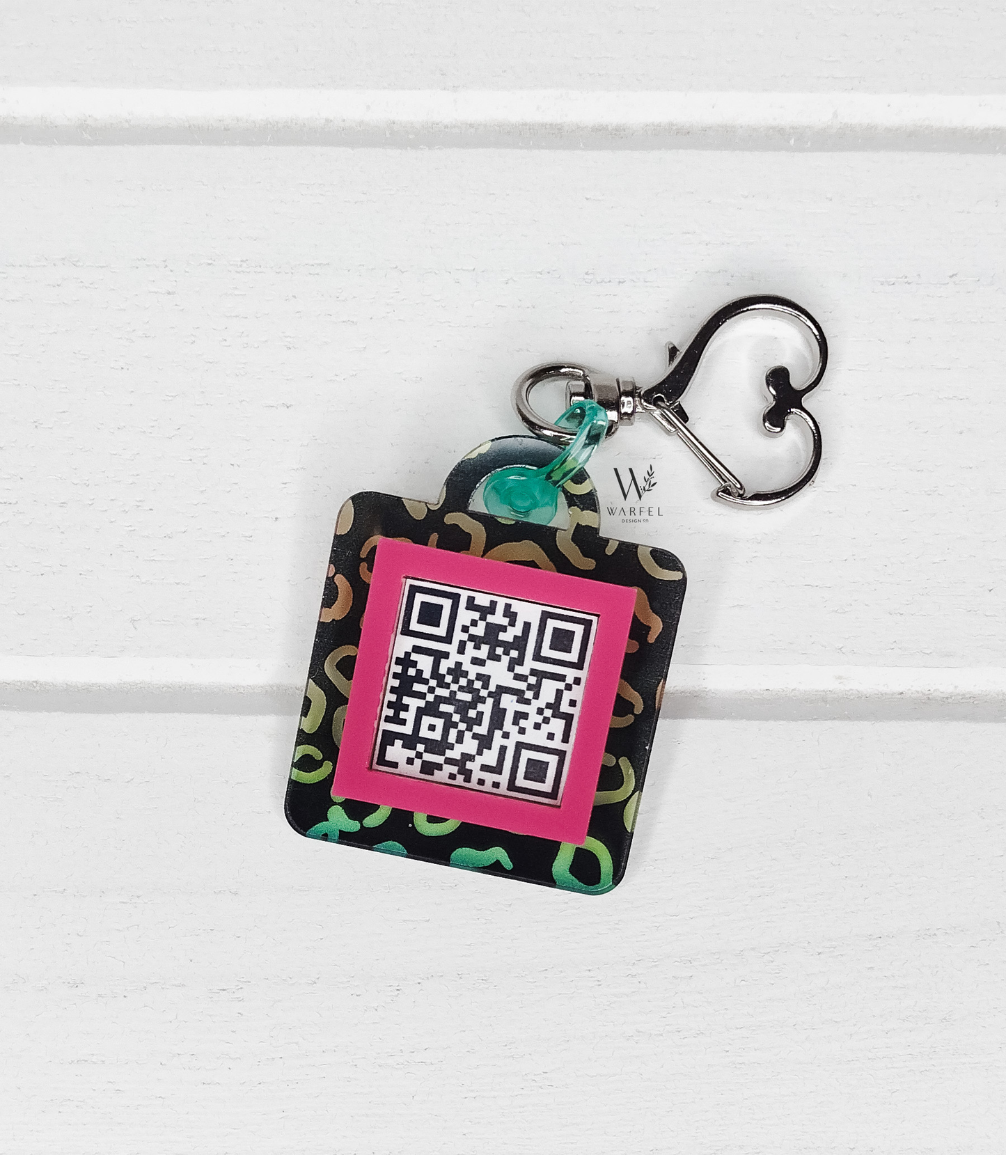 Rainbow Leopard QR keychain